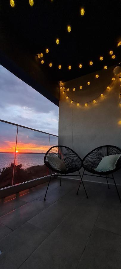 Golden Mirage Sunset Apartment Мамая Екстериор снимка