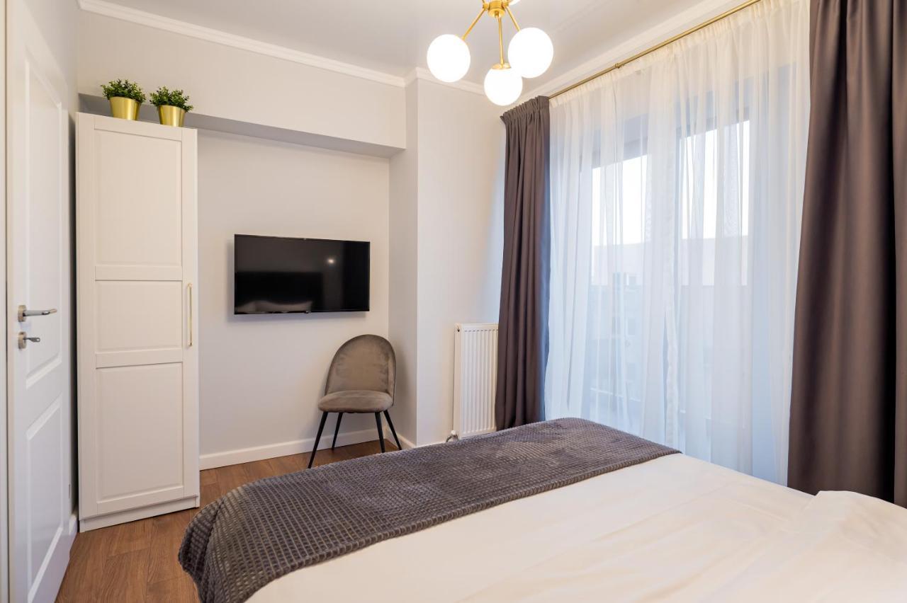 Golden Mirage Sunset Apartment Мамая Екстериор снимка
